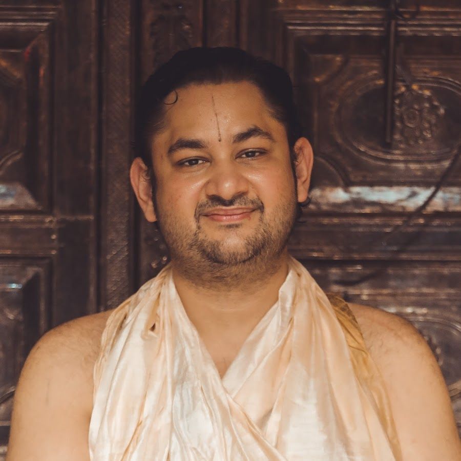Gurudev – Shrimad Bhagwat Katha